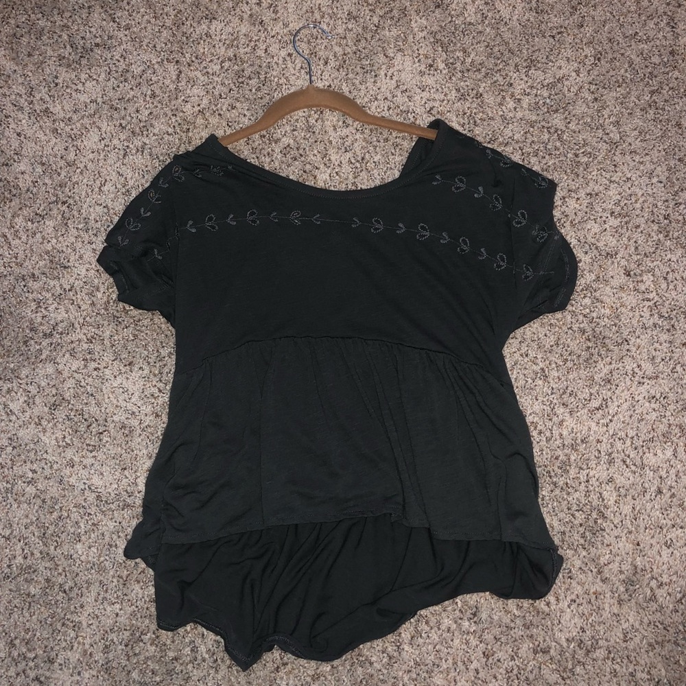 American Eagle top